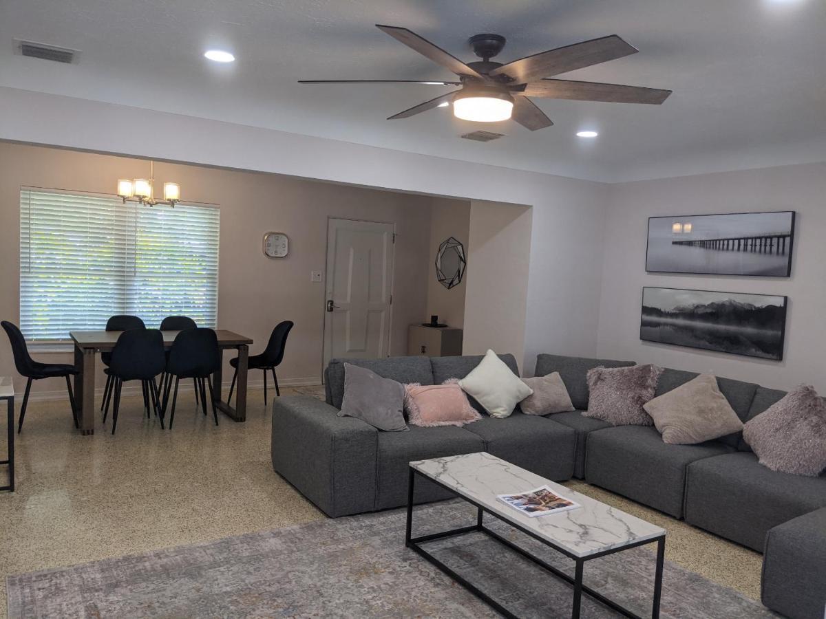 Villa Clematis House Near Arlington Park With Heated Pool Sarasota Exterior foto